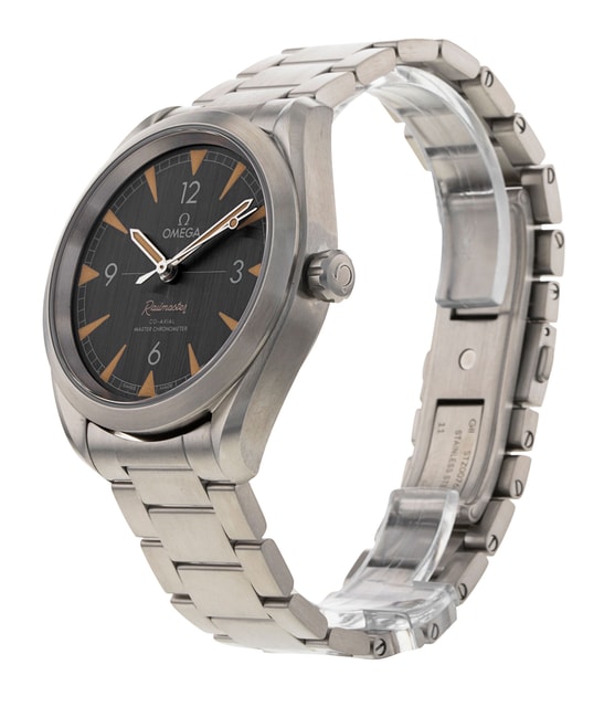 Omega Seamaster Railmaster 220.10.40.20.01.001 Image 2